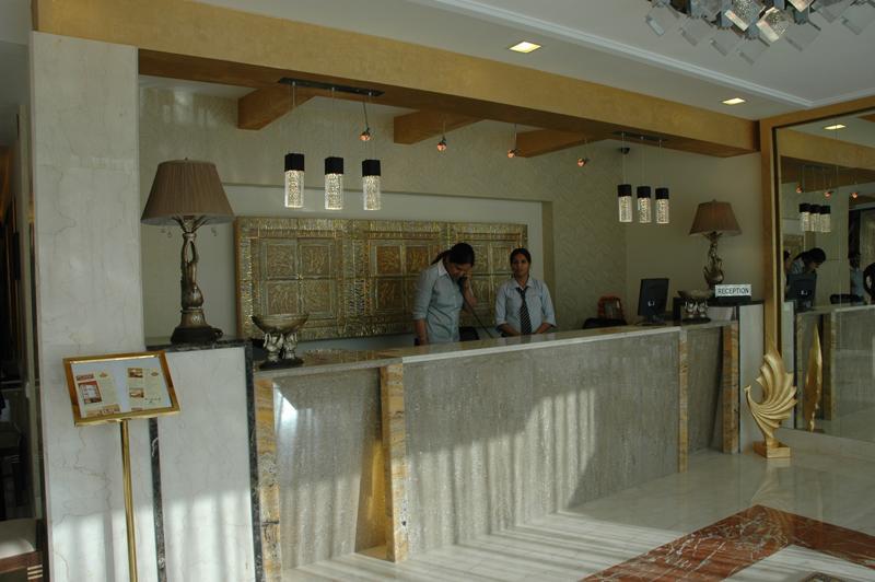 Hotel Picasso Paschim Vihar Delhi - Couple Friendly Local Ids Accepted المظهر الخارجي الصورة