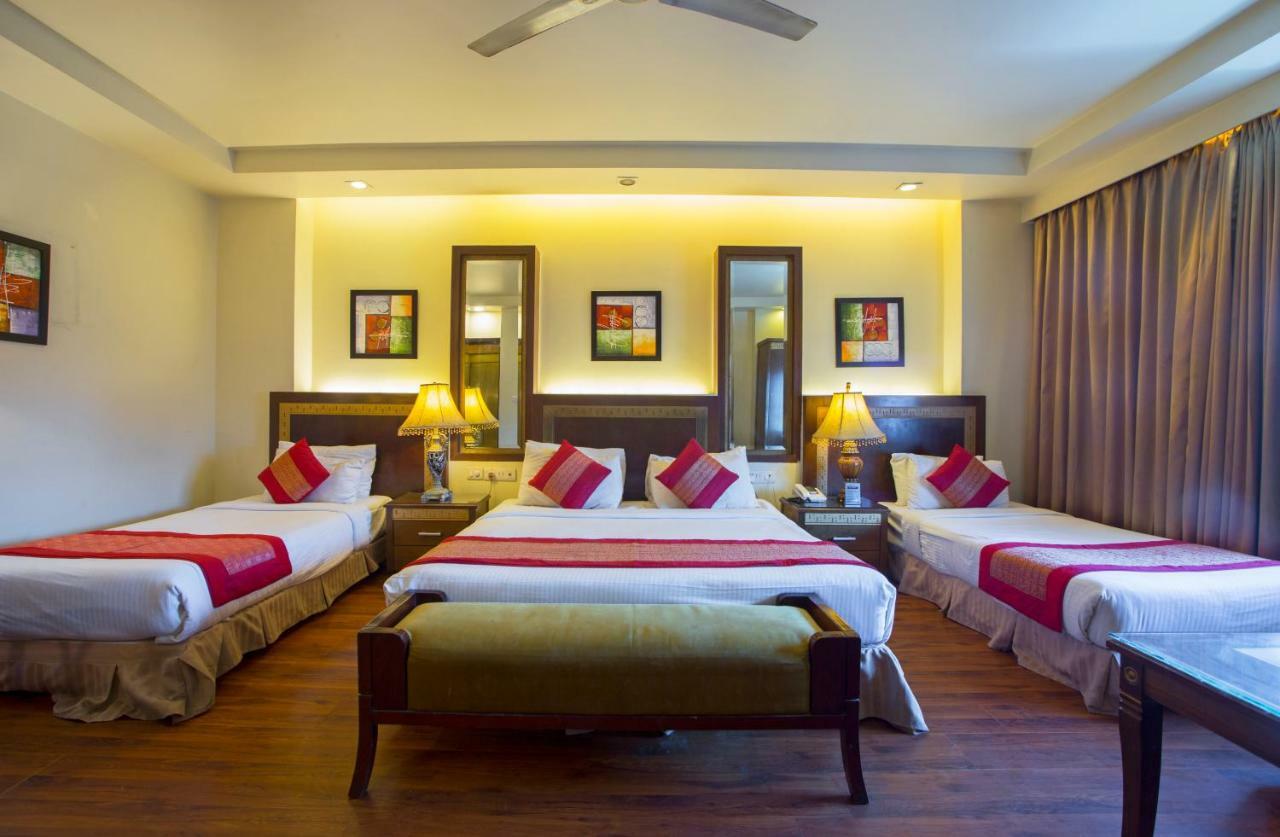 Hotel Picasso Paschim Vihar Delhi - Couple Friendly Local Ids Accepted المظهر الخارجي الصورة